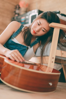一面亲着一面膜下奶韩剧放下
